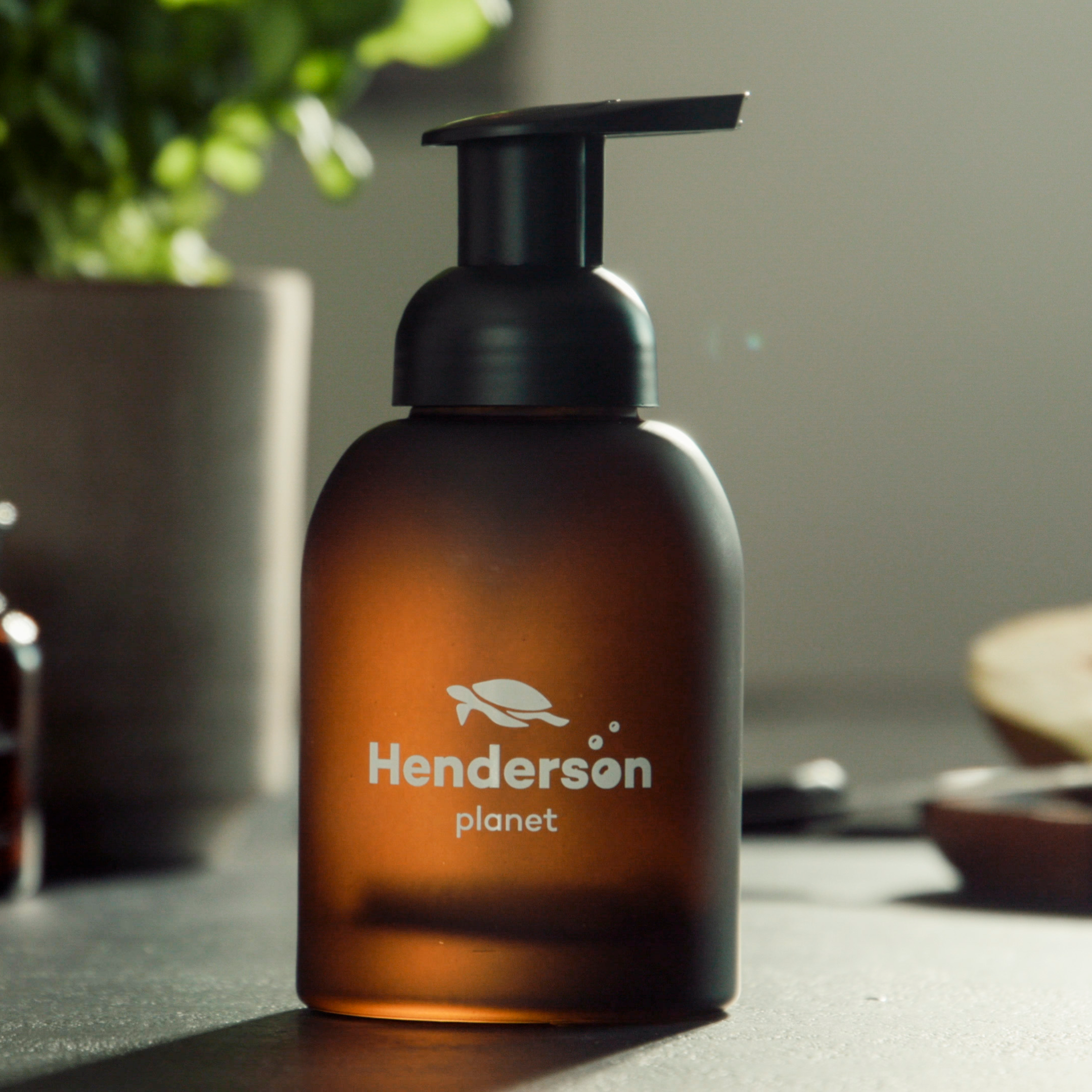 Henderson Planet glazen schuimpomp